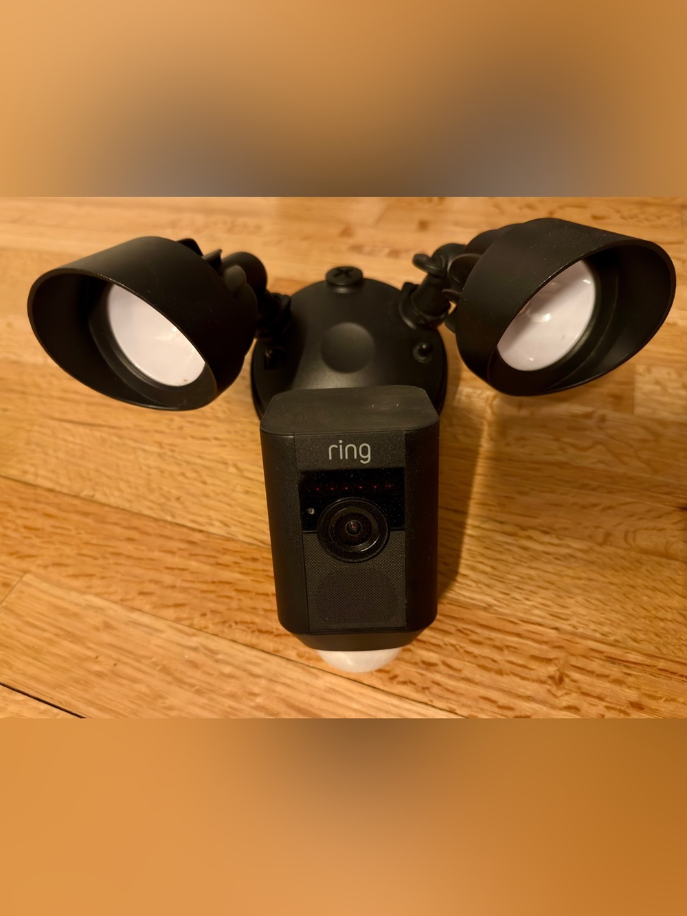 Ring Floodlight Cam - Black